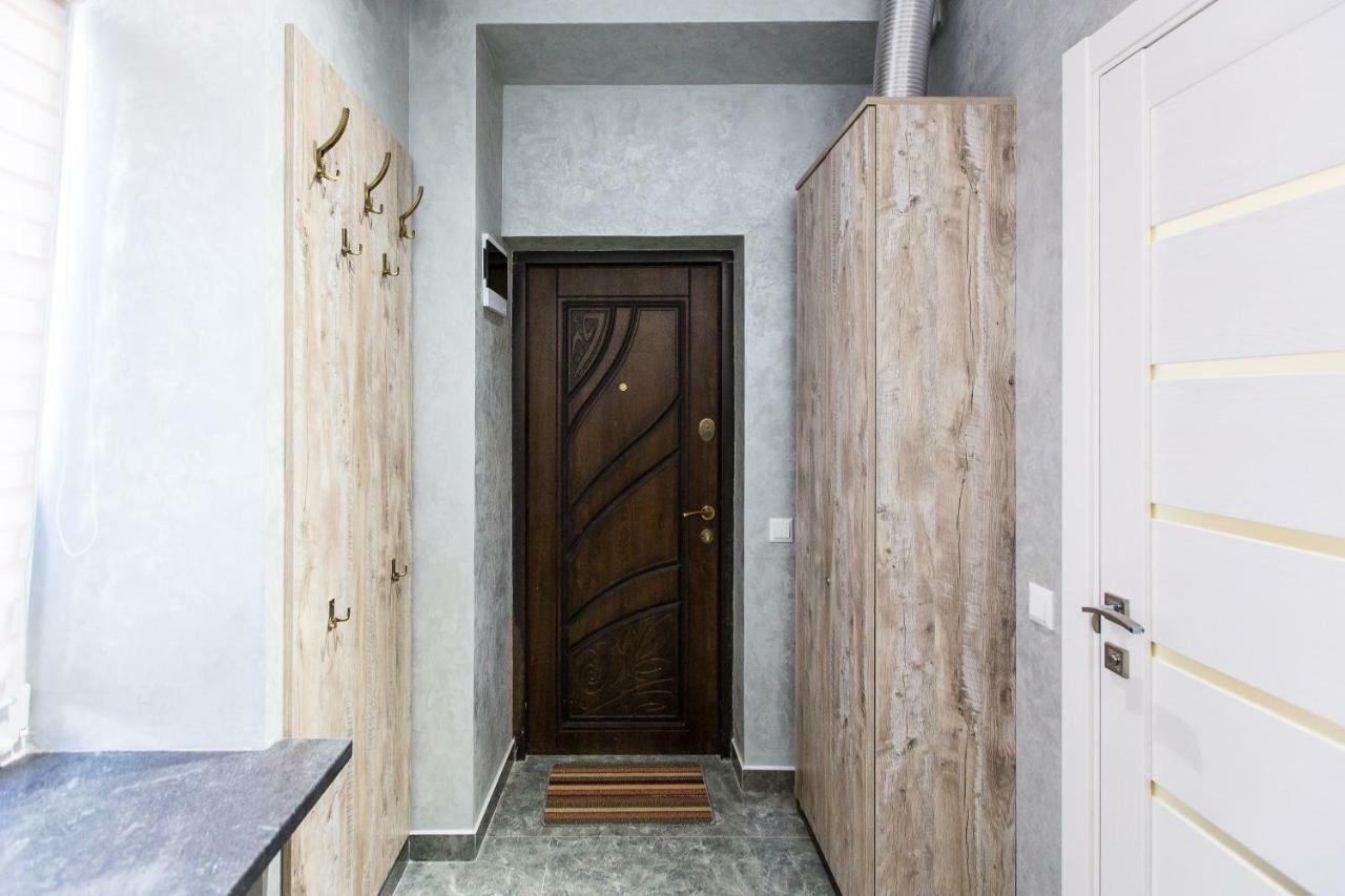 Дизайнерська Віп Квартира По Вулиці Куліша 14 Lviv Buitenkant foto