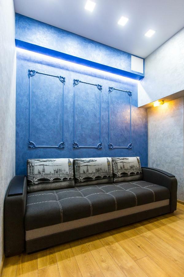 Дизайнерська Віп Квартира По Вулиці Куліша 14 Lviv Buitenkant foto