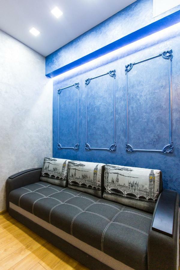Дизайнерська Віп Квартира По Вулиці Куліша 14 Lviv Buitenkant foto